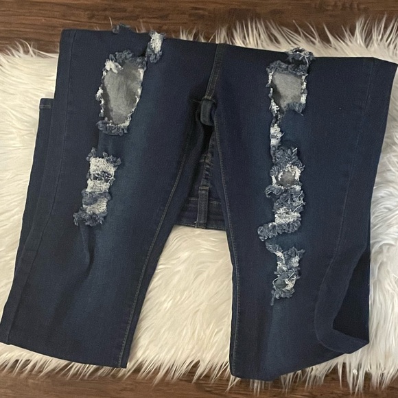 Fashion Nova Distressed High Rise Jeans - Picture 7 of 7